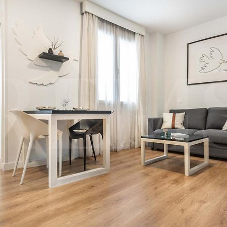 Inviting Duplex In Front Of Picasso Museum By Rems Málaga Exterior foto